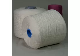 Пряжа меринос 50%,  акрил 50%, сток Италия, цвет: молочный, 2/28 (1400 м/100 гр.) (4657)