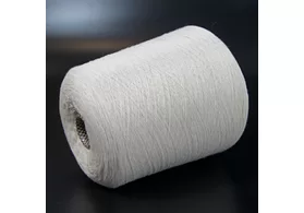 100% кардный меринос, Art. Albany, Lanerossi, цвет: белый, 1/15 (1500 м/100 гр.) (6305)