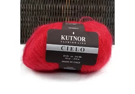 70% суперкидмохер, 30% шелк, Art: Cielo, Kutnor, цвет:1611 рубиново-красный, 212 м, 25г.