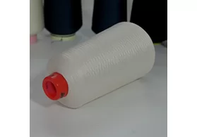 100% полиэстер (эластан), Art: Pluma 140, цвет: белый, 10000м/100гр (6424)